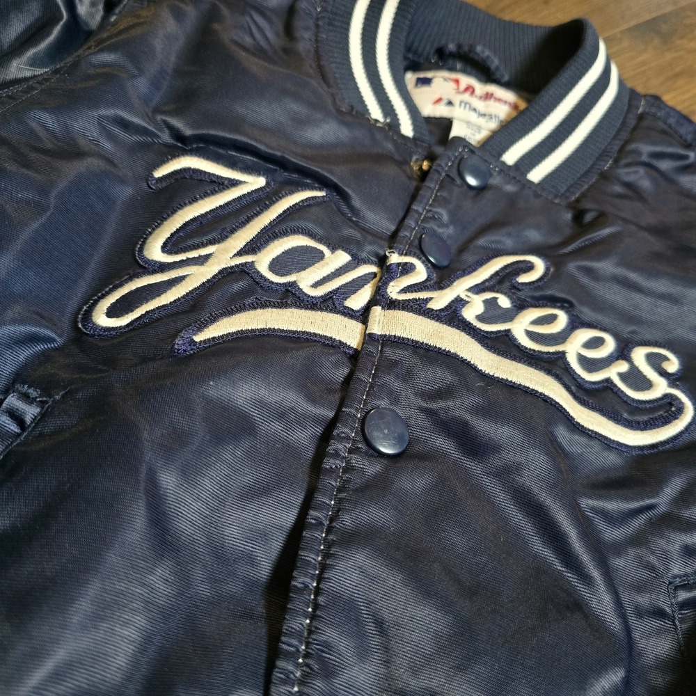 New York Yankees Majestic Satin Bomber Jacket Dugout MLB Youth 5/6